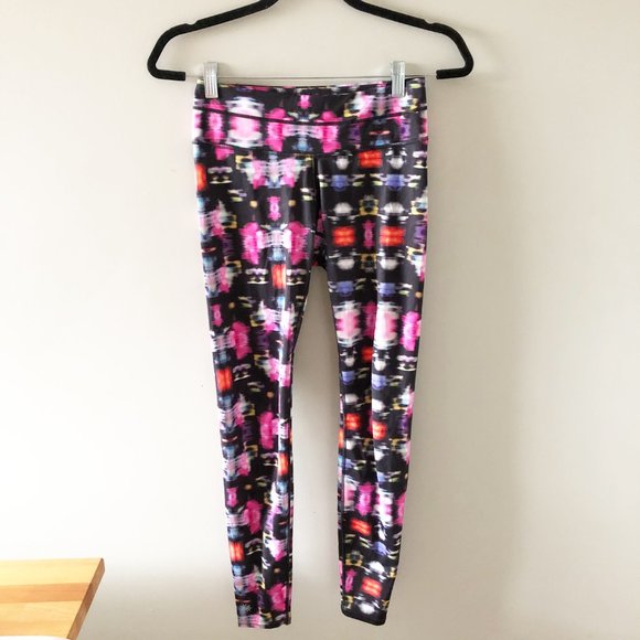 Athleta freedom sonar leggings - Picture 2 of 13